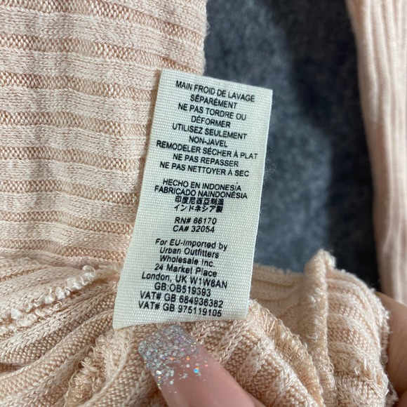 Free People Top XS Light Pink Ribbed Cowl Neck Split Back Long Sleeve Pullover - Picture 12 of 13